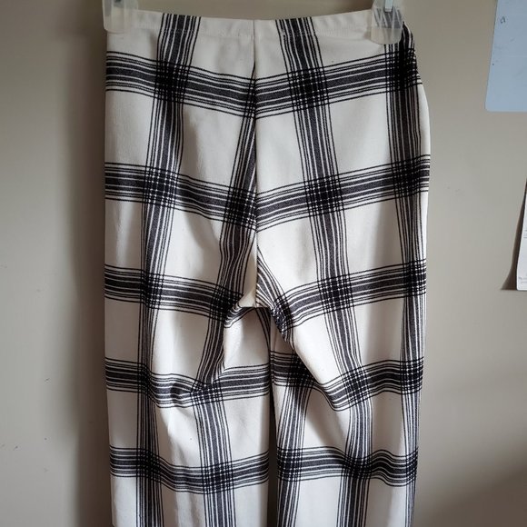 Black and white plaid pants - Picture 4 of 4